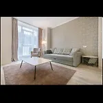 Happy Rich Studio, Self Check-in-24x7,parking-in-the-underground-garage Апартаменты