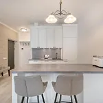 Апартаменты Happy Rich Studio, Self Check-in-24x7,parking-in-the-underground-garage *