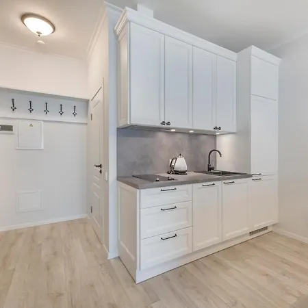 Happy Rich Studio, Self Check-in-24x7,parking-in-the-underground-garage Apartamento *