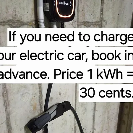 Happy Rich Studio, Self Check-in-24x7,parking-in-the-underground-garage *