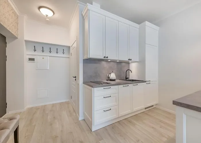 Happy Rich Studio, Self Check-in-24x7,parking-in-the-underground-garage Apartamento *